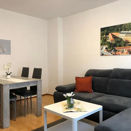 Apartment Gaeste- & In Sonderhausen Guentherstrasse 25