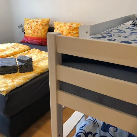 Gaeste- & In Sonderhausen Guentherstrasse 25 Apartament Sondershausen